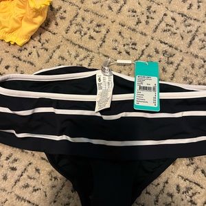Seafolly bottom bundle (2)